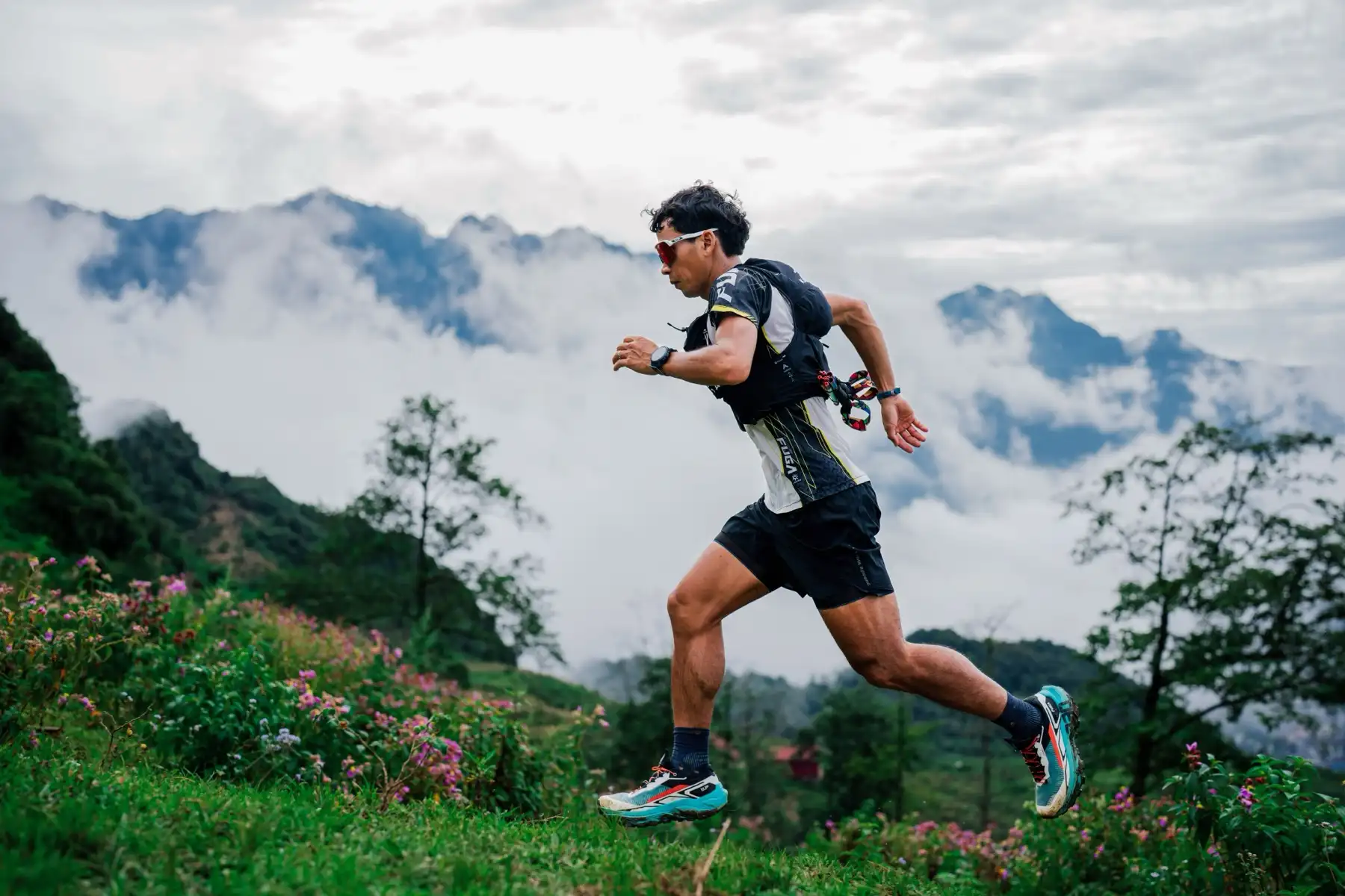 Weather on your Garmin watch face: how it works and why it stops